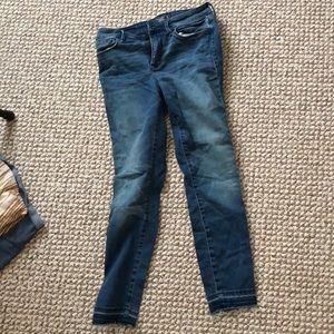 Abercrombie cropped jeans